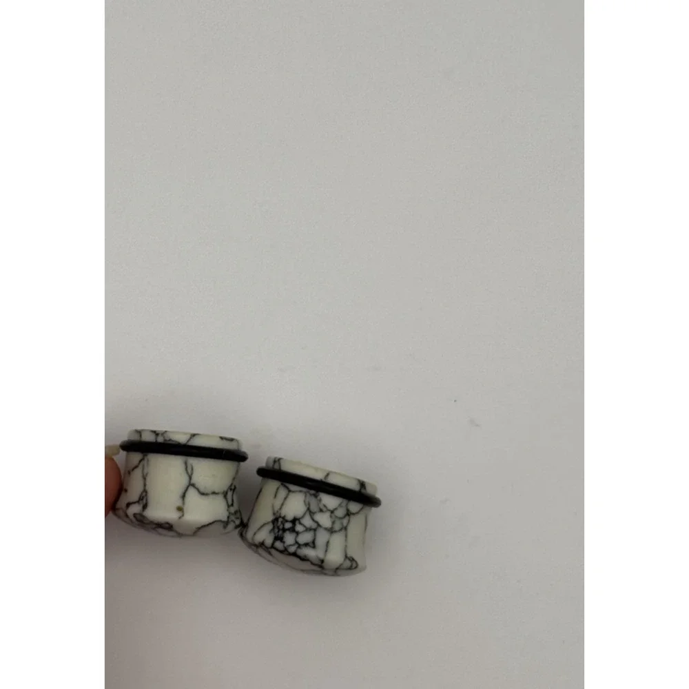 unknown white marble